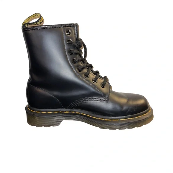 D R. M A R T E N S - Picture 2 of 8